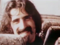 Zappa (Alex Winter)