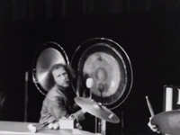 Zappa (Alex Winter)