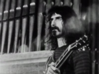 Zappa (Alex Winter)