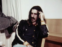 Zappa (Alex Winter)