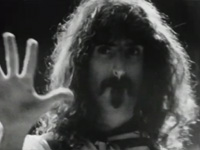 Zappa (Alex Winter)