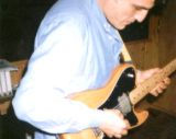 Miguel con su Telecaster de toda la vida